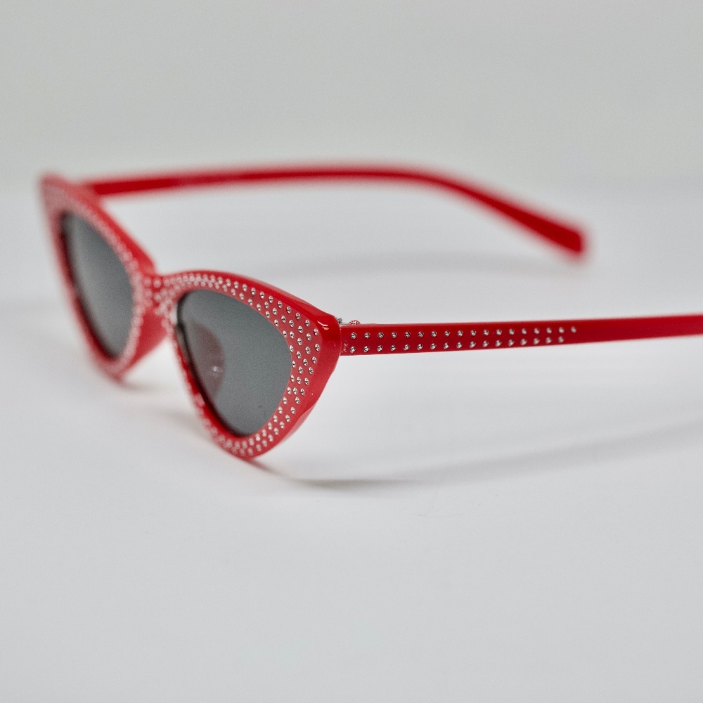 50's Style Studded "Red Lips" Mid Century Sunnies - Picture 4 of 8